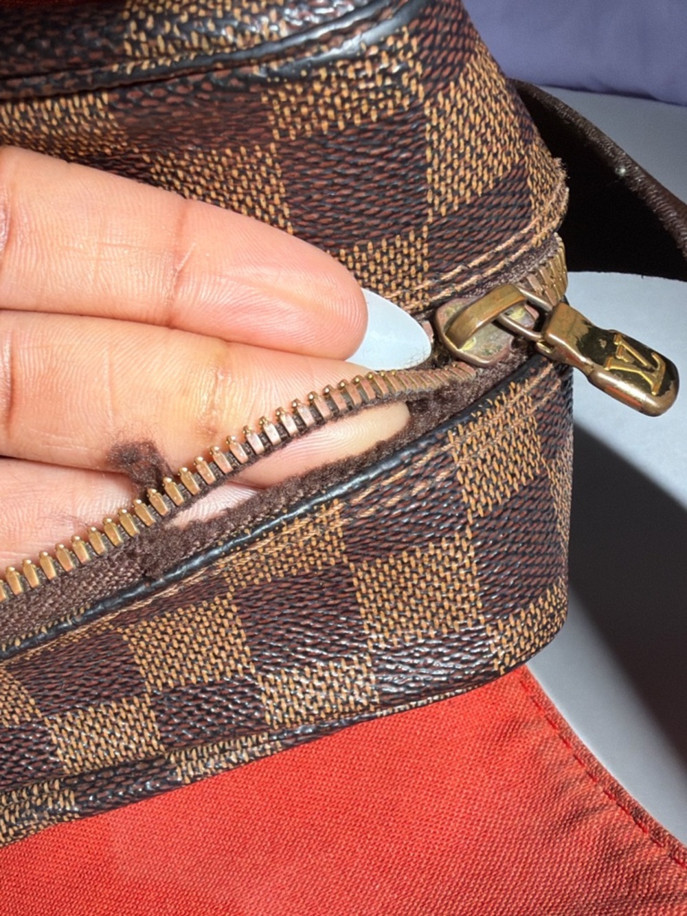 Pre-Love Louis Vuitton Damier Brown Checkered Men’s Crossbody Bag - Picture 17 of 17